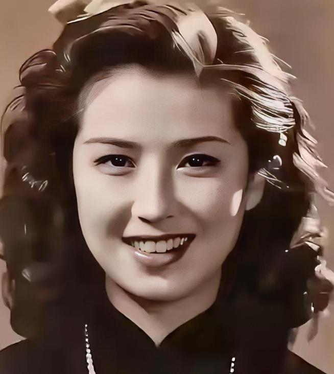 1956年12月11日，吴石遇难仅6年后，毛人凤因心脏病发作死亡。台北那