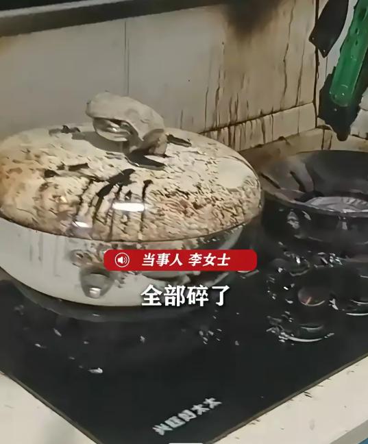 重庆，一女子烧水煮肠子，结果睡死过去。6个小时后，女子猛然惊醒，才想起之前烧水一