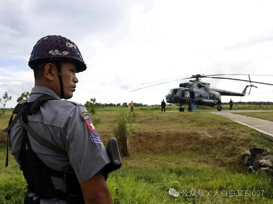 缅甸实兑由于若开军的进攻，缅军增派了直升机帮助当地高级军官准备撤离随着若开军（