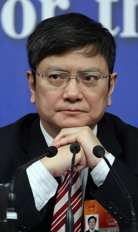 教育部出手了！将英语“踢出”高考，取消其主科地位？教育部回应一针见血！英