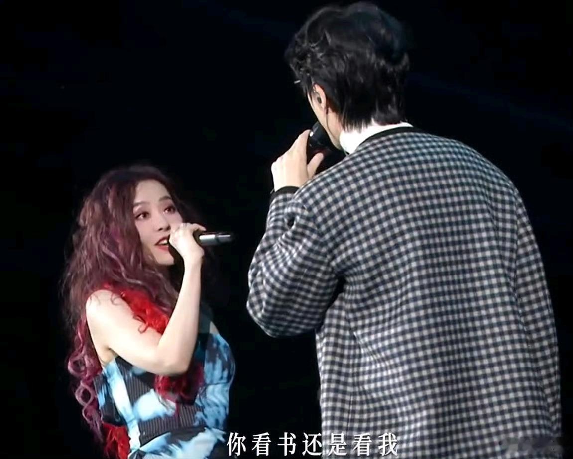 盘点许嵩公认的三位前女友，你最磕哪对？​​​