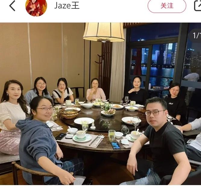 现在的同学聚会,早变了味儿,真没啥去的必要!上周我硬着头皮去了一场,全程坐得屁股