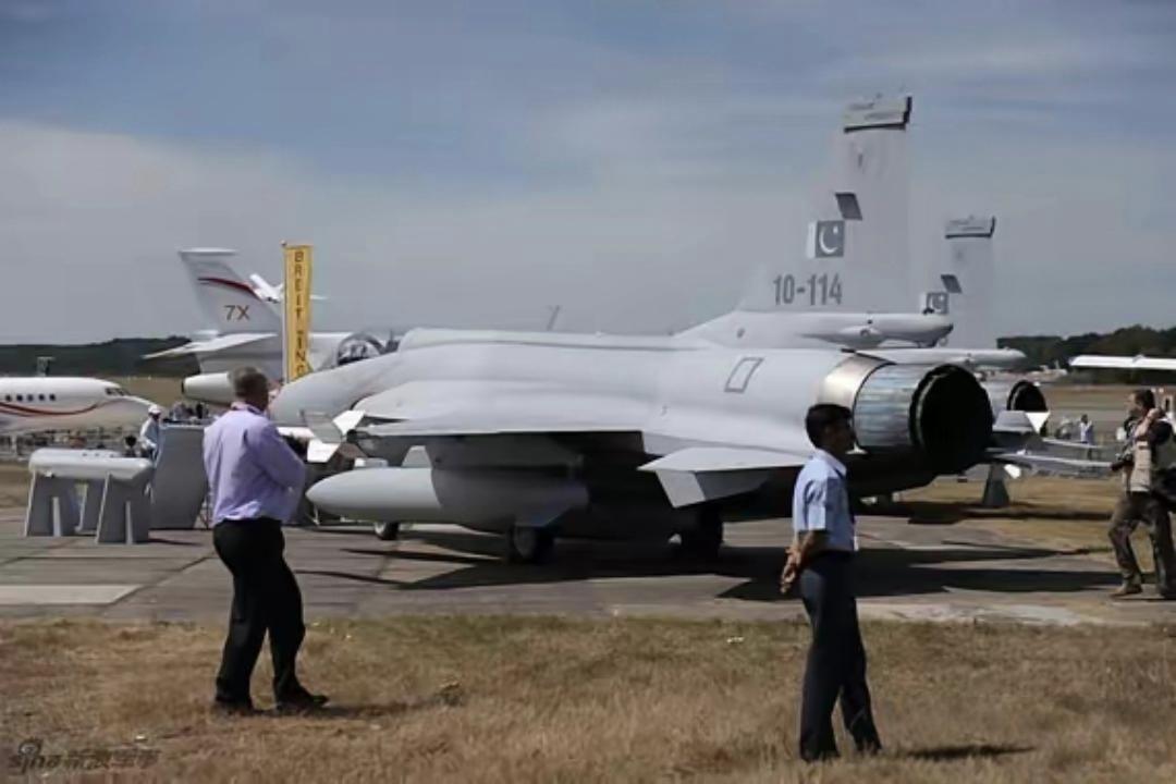 快讯!快讯!巴基斯坦总理刚说了一句话，可能让整个西方军工圈睡不着了。他证实，从