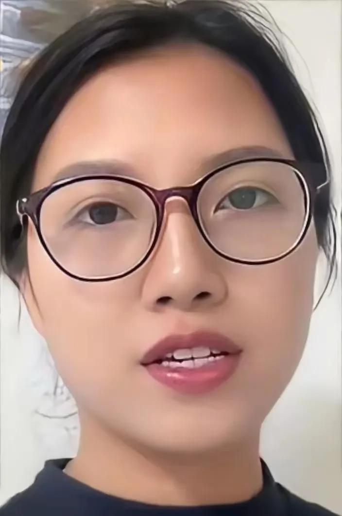 “离婚是尽头么？”一位女士分享的自身经历，在网上引发了众多网友的共鸣。她与丈夫因