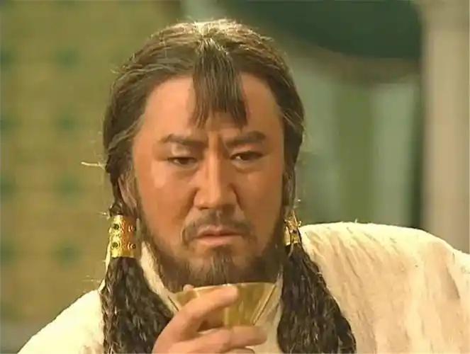 蒙古国翻拍了无数次成吉思汗，最后却把一部中国电视剧，供奉成了国家影像遗产。原因就