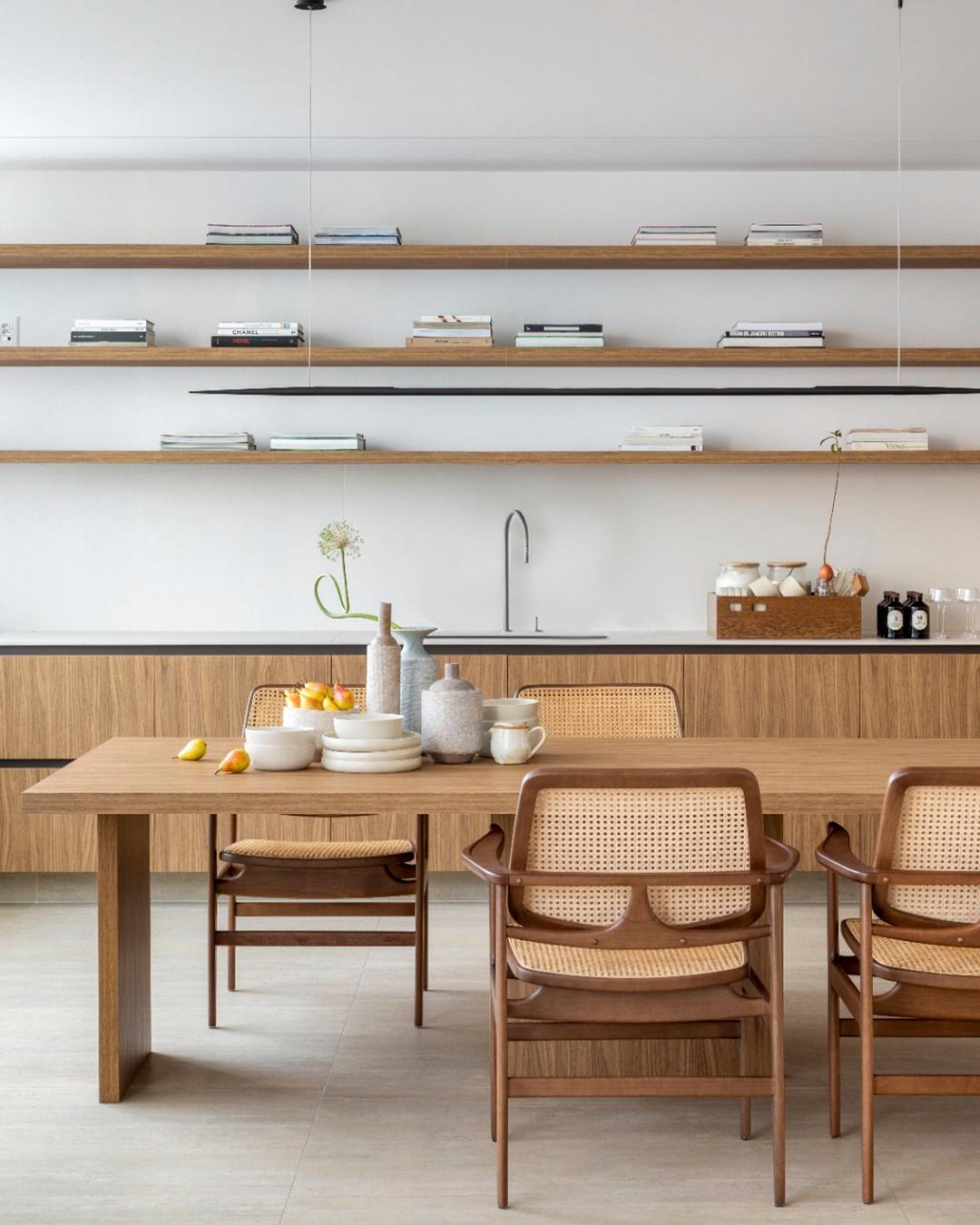 230㎡复式｜极简主义，重构大空间的高级感装修如何营造高级感装修