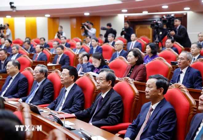 越南政坛格局已然明朗，苏林成功获得年龄豁免，稳固占据