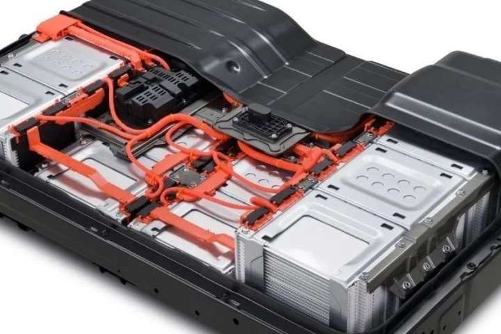 工信部发布新版《电动汽车用动力蓄电池安全要求》，强制要求电池热失控后不起火、不爆