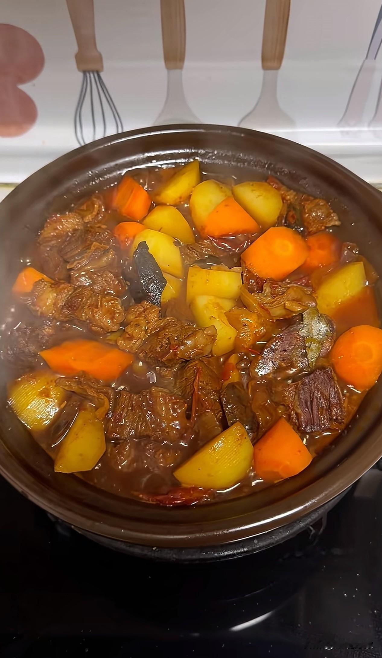 老公，今晚就一个菜？凑合吃一口行不行？