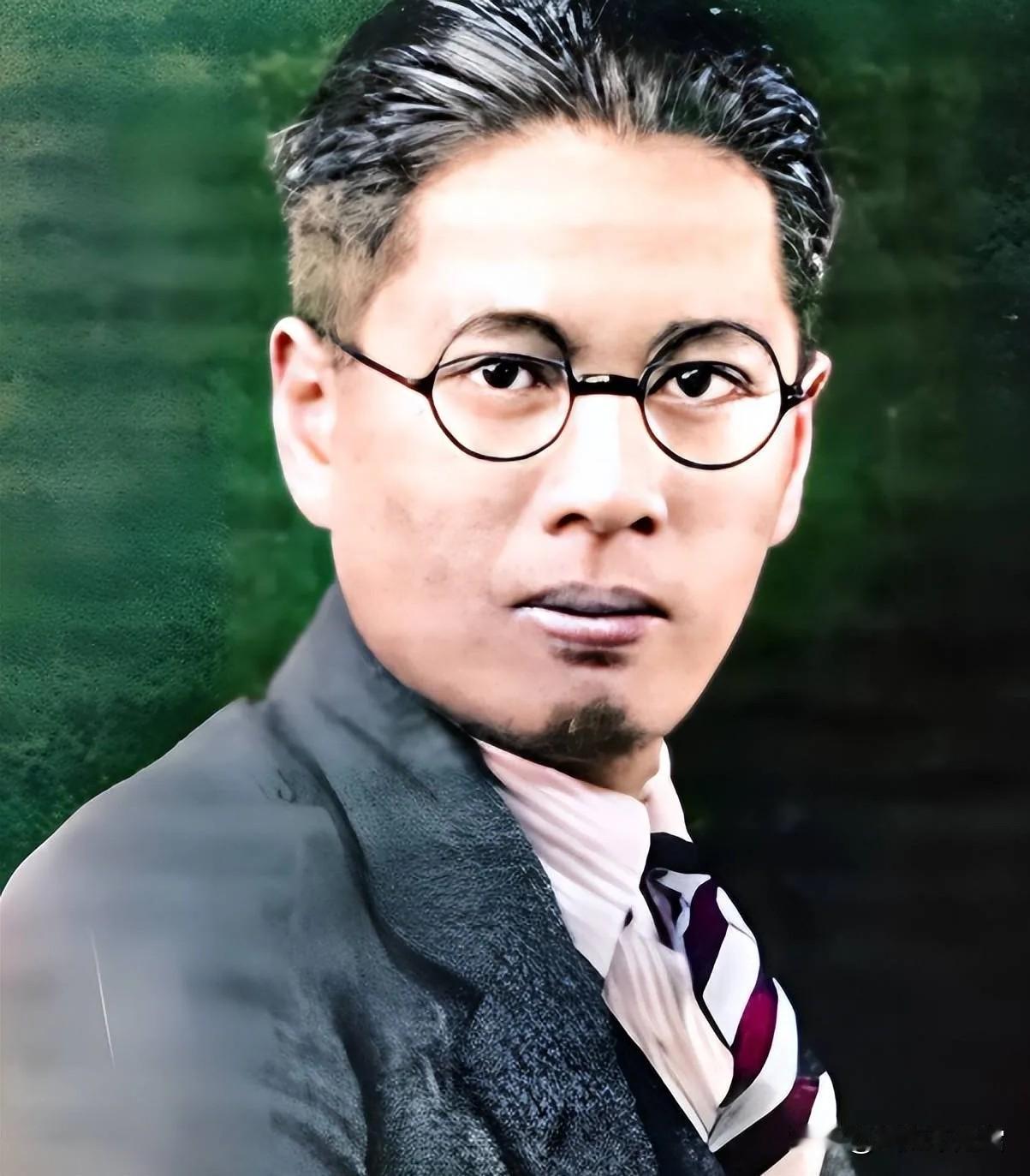 1933年，蒋介石怒斥宋子文：“如果不是你，剿共早就胜利了！”宋子文也怒了：