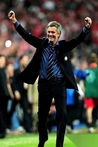 足坛历史上的数据千千万，但今天翻出来的这十大神迹，基本等于把足球这项运动的天花板