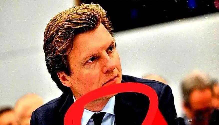 就在刚刚荷兰国防部正式宣布2025年10月15日，荷兰国防大臣布雷克曼斯