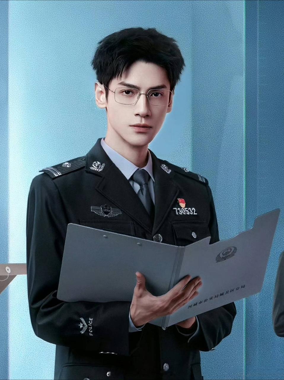 罗云熙太牛了，三场跨年晚会啊！央视跨年➕江苏卫视跨年➕四川卫视跨年每天中午还有