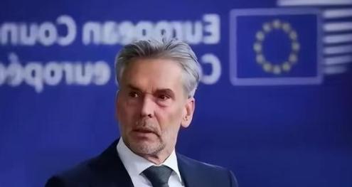 荷兰曾扬言“硬抢稀土”？荷兰官员表示，如果中国断供稀土，他们会采取“必要手段”。