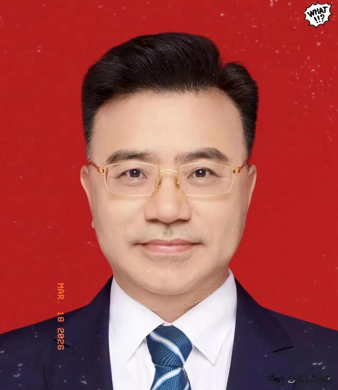 雷光华，是中南大学湘雅医院的院长，今年55岁，人长得非常精神，而且还很显年轻，看