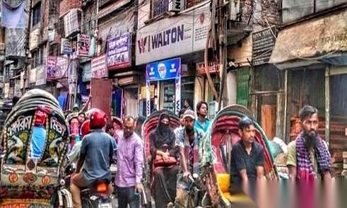 打趴下一个国家很容易。但打完之后，发现你得养着他，还得被他慢慢拖垮，这才是最要