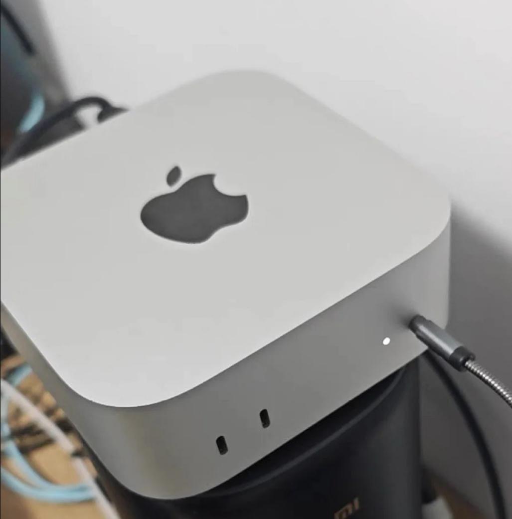 当初以4499元拿下M4Macmini16GB+256GB，现在回头看，真