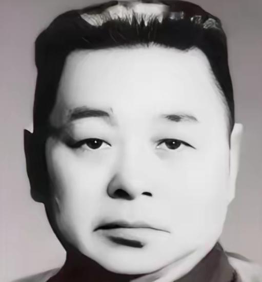 蒋介石无论如何都想不到，一个被他夺了兵权、闲置整整7年的“光杆司令”，1949年