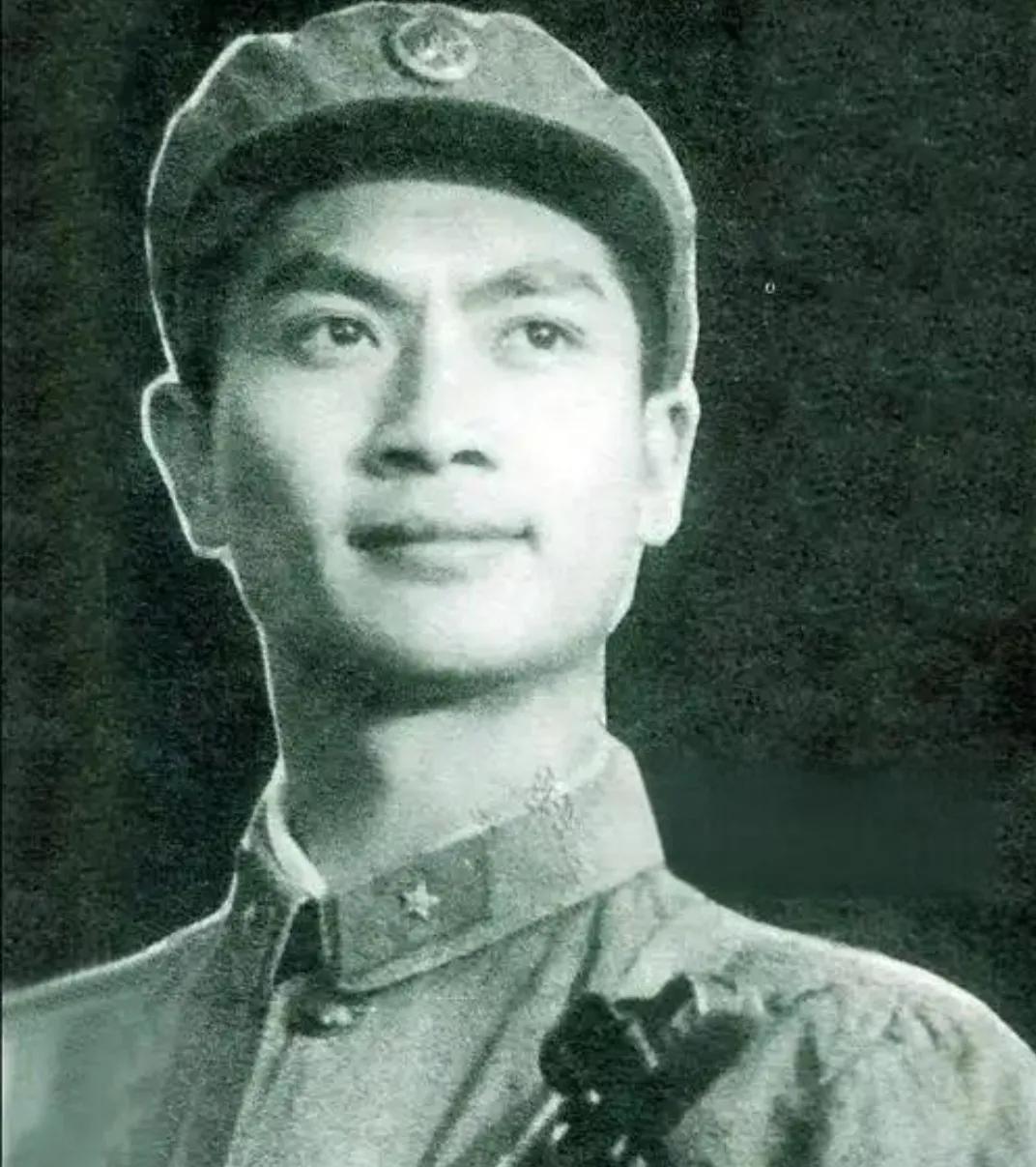 五、六十年代的优秀演员表演功底深厚，演技高，他们除了加强理论学习、表演实践外，还