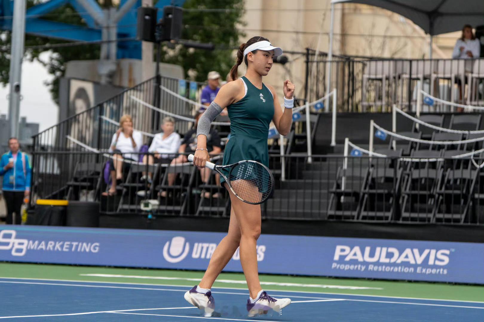 王欣瑜无缘克利夫兰站决赛克利夫兰WTA250半决赛二号种子王欣瑜🇨🇳以3-6