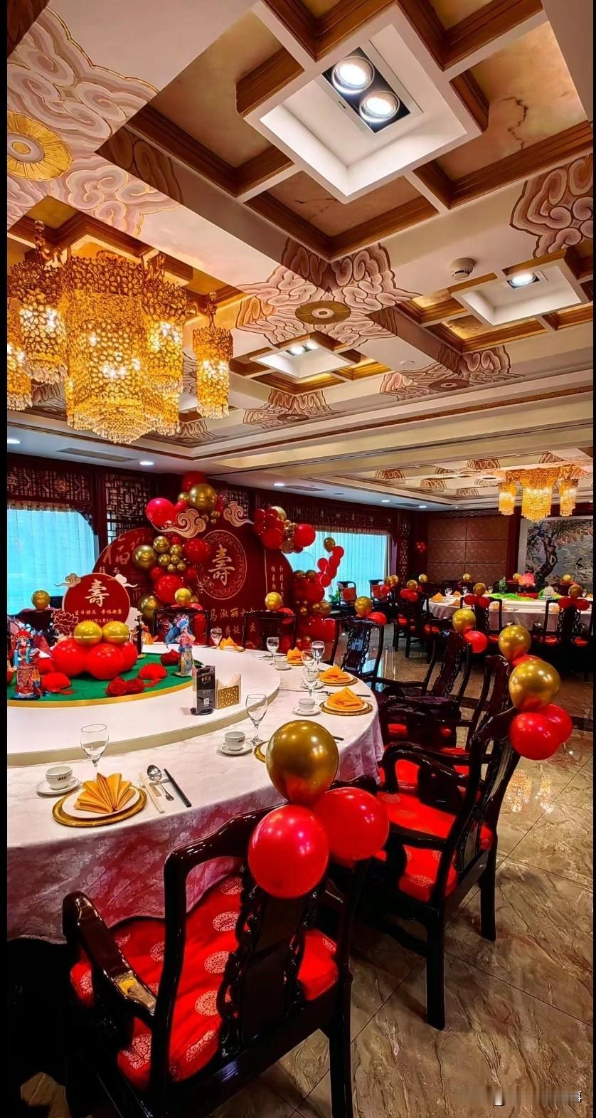 常年不见，亲情淡如水啊，最近家里有长辈过寿带着父母去一趟，这么说吧，除了父母那代