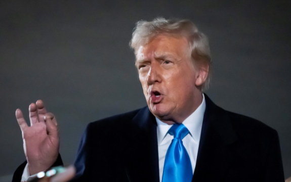 大型双标现场！美国高官公开承认：我们敢收拾印度，但真不敢惹中国！最近，有印度记