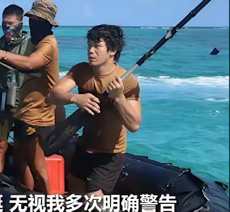 怪不得这小子的头会被打破！通过视频回放我们可以看出，菲律宾的这个小伙子，本次