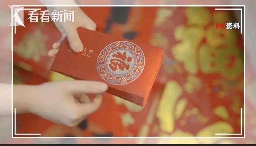 孩子压岁钱账户有20多万元，爸妈离婚时只剩40元，妈妈表示钱都花在孩子身上，法官