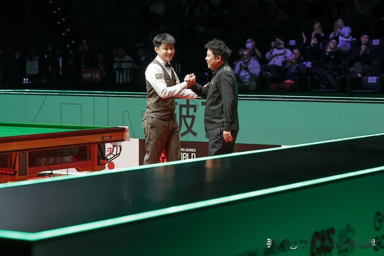 回顾一下世界大奖赛，赵心童在决赛中的得分能力令人印象深刻。在他赢下的10局中，他