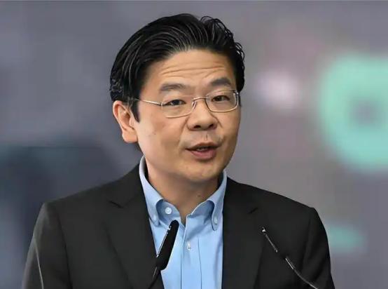 捂来捂去，新加坡还是破防了！最近新加坡网民都在吐槽，新加坡被印度人入侵了，结果