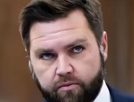 万斯与特朗普之间的差距有多大？就这么说吧，万斯一旦上台，美国很有可能会迎来翻天覆