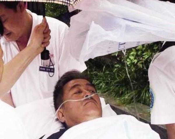 刘欢去世，享年63岁！学生含泪追忆：他的课要靠“抢”，走廊都站满人9月26日，对外经贸大学发布讣告：