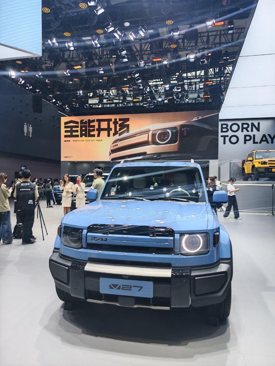 最近车圈的热闹劲儿，全被一台还没正式上市的车给抢了，iCARV27。202