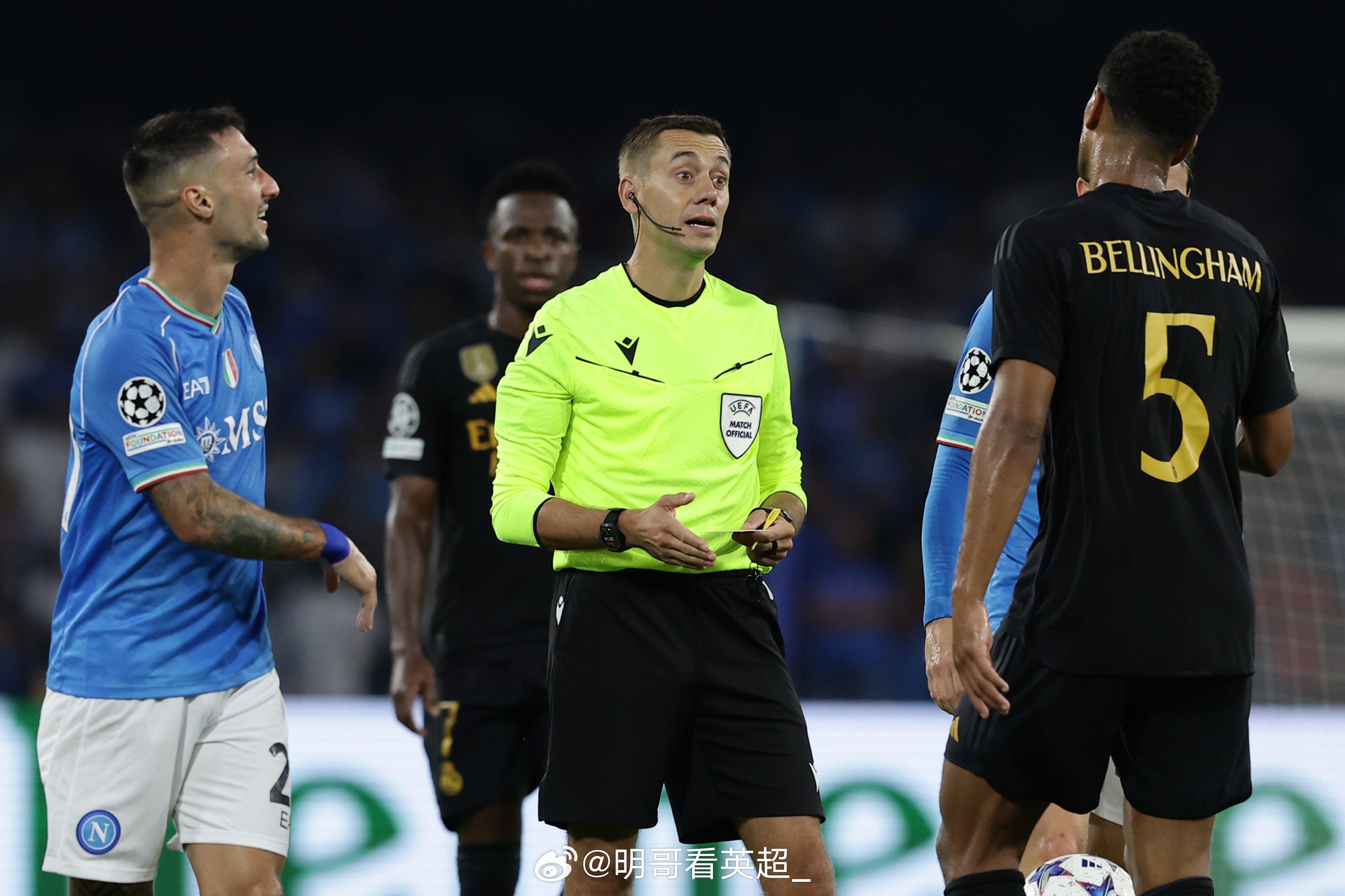 曼城VS皇马次回合裁判安排：主裁判：蒂尔潘主力裁判：达诺斯、帕吉斯VAR裁判：布