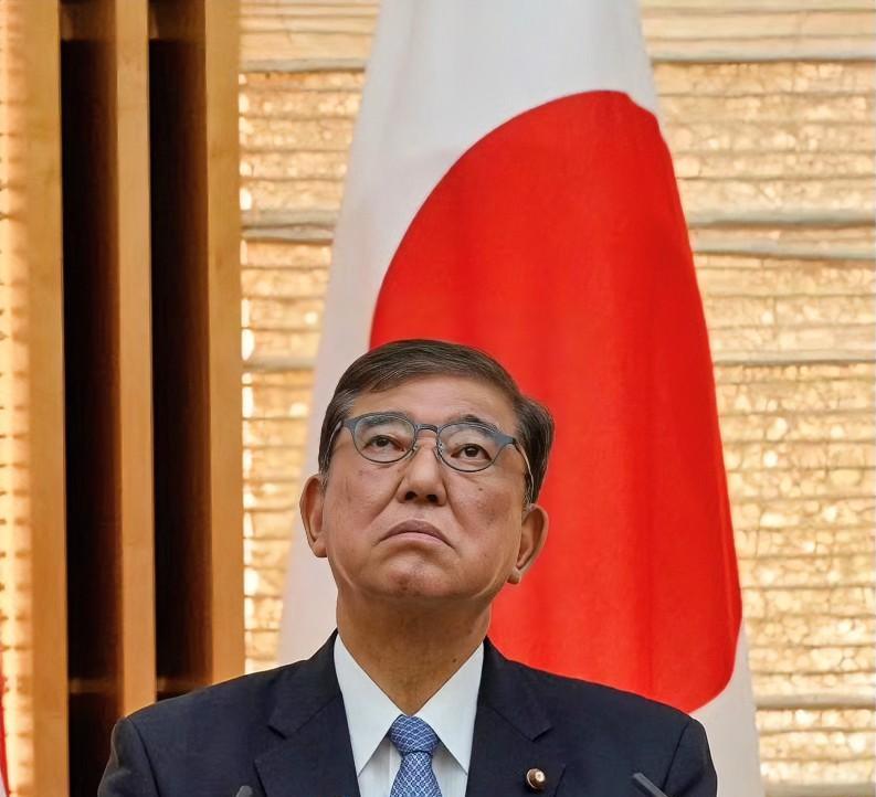 真的印证了中国有句古话，识时务者为俊杰！日本媒体分析认为，日本首相石破茂主动提出