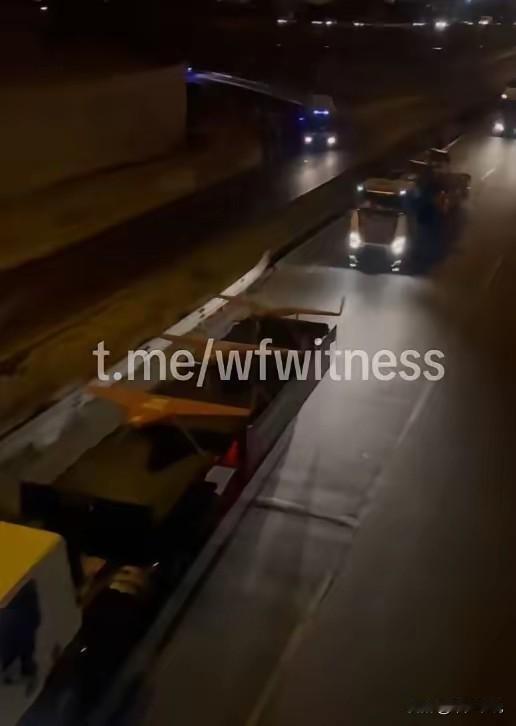 放弃幻想，伊朗正在准备大决战伊朗正在将德黑兰的无人机及导弹想伊朗全国各地进行部