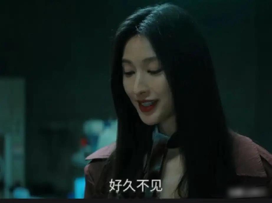 《枭起青壤》瘸爹跟林姨居然是老相识了他的那条断腿，就是20年前、在金人门被林姨咬