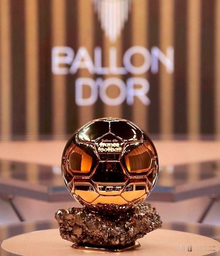 一名球员的经纪人涉嫌试图影响金球奖投票过程。😳🏆距离2026年金球奖揭晓