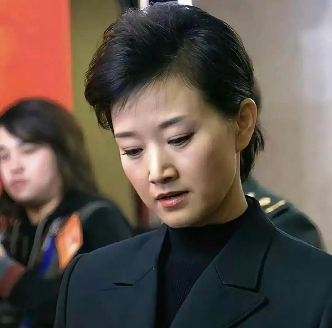 新婚当夜，宋祖英便十分认真地对丈夫罗浩坦言：“我暂时不打算要孩子，想先专注事业，