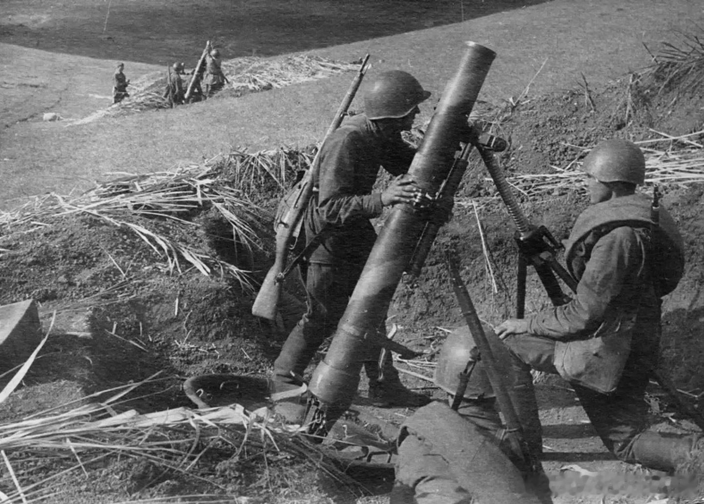 1942年9月斯大林格勒方面军第64集团军步兵第38师步兵第343团团属120毫