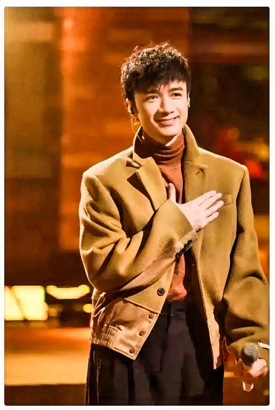 我怀疑过古巨基二胎是为了热度，也怀疑过高龄生育是代孕，但唯独没想到的是……