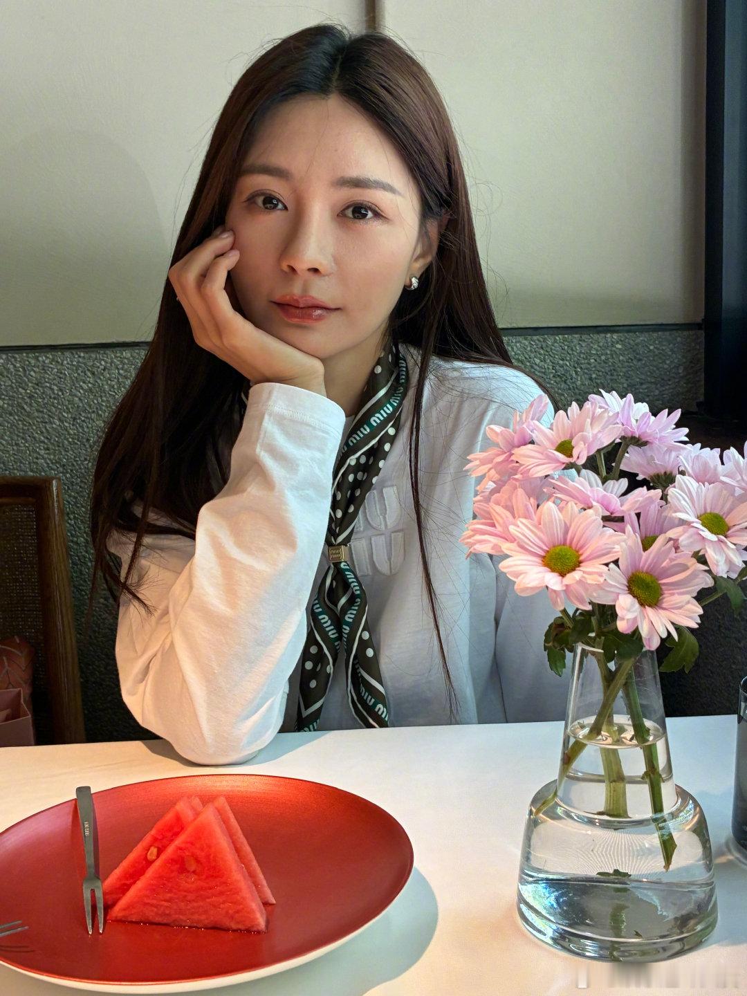 杜海涛沈梦辰约会的一天plog杜海涛镜头里的沈梦辰杜海涛晒出和沈梦辰约会plog