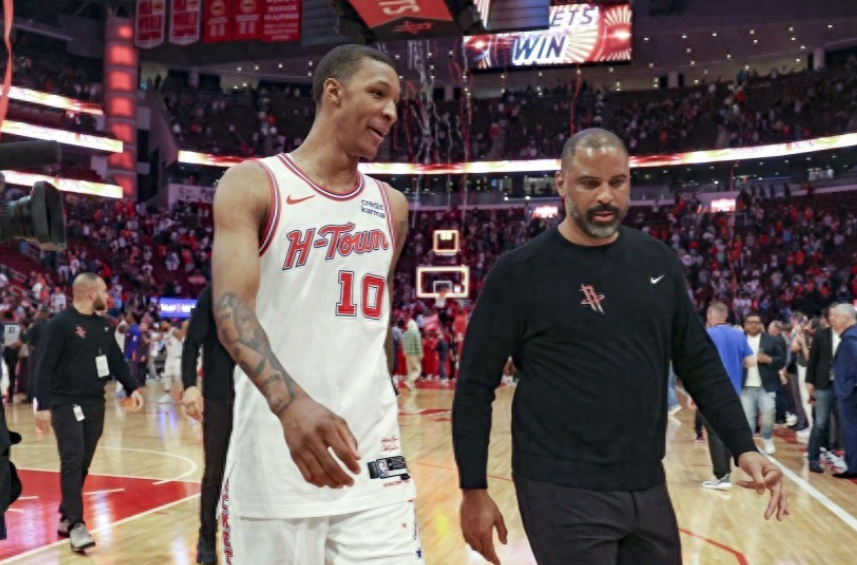 换个思路全联盟最适配小贾的内线是谁申京目前的困境在于打4投射不足打5护框不足