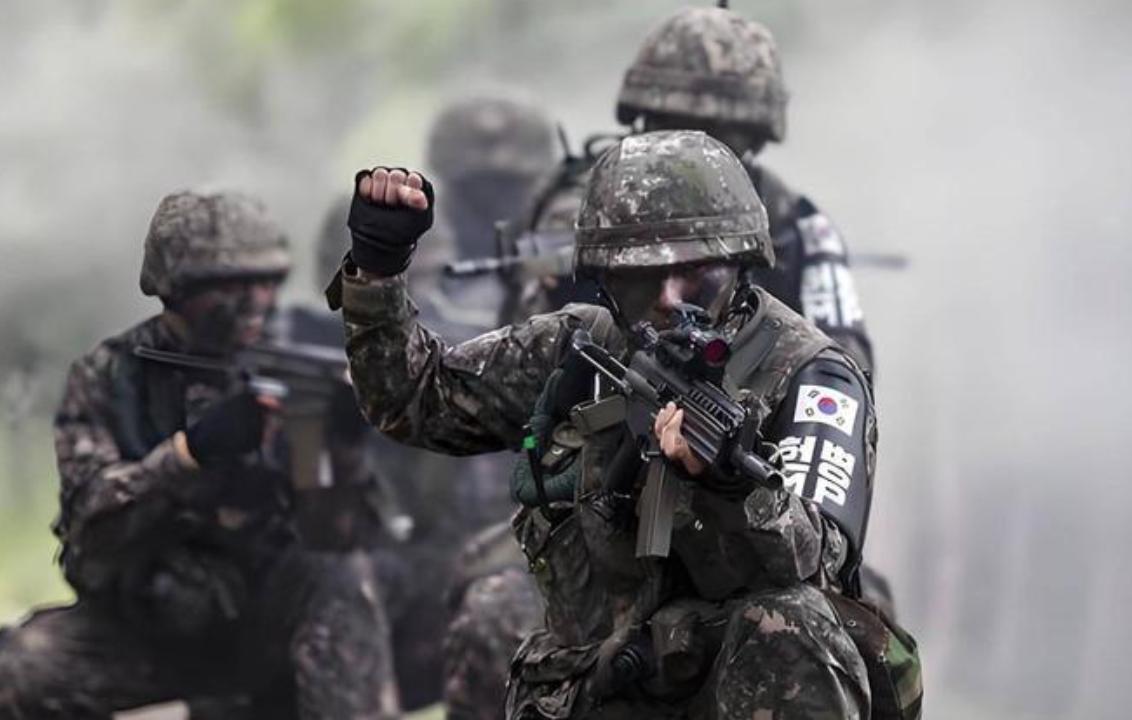 借欧洲的地方打亚洲的仗？朝韩特种部队汇聚库尔斯克，准备开战？太阳的后裔和护卫太阳