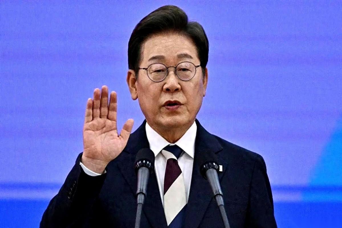 韩国这步棋，有点意思。就在我们代表团抵达平壤的同一天，韩国总统李在明，突然在自