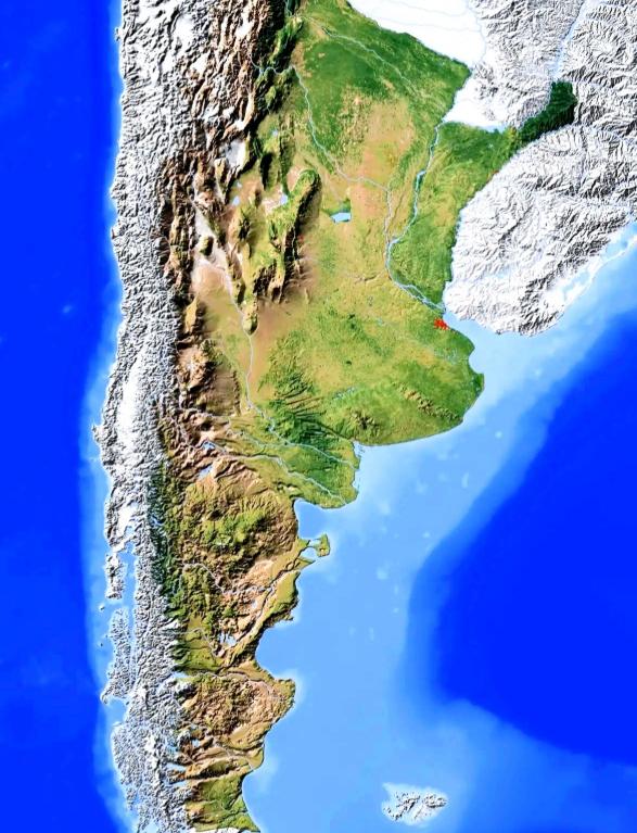 你敢信这世界上还有老天爷把“饭喂到嘴边”的国家，这里的地盘不仅比新疆加西藏还宽敞