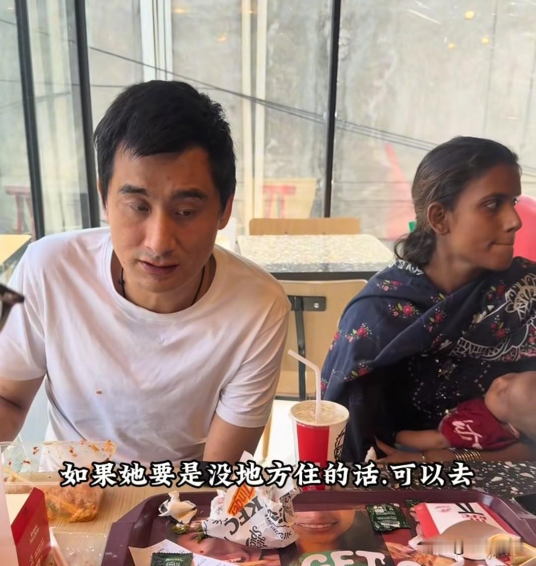 小赵的事情真是一波三折呀！小赵因为签证到期，但是老婆签证办不下来。没