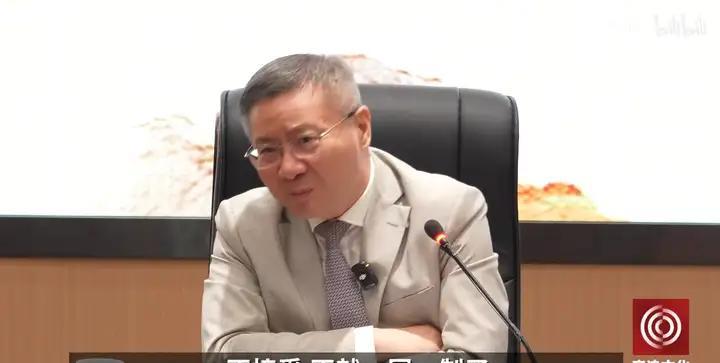 张维为老师：过去我们一直讲一国两制，台湾不接受，那就一国一制上个月，张维为老师