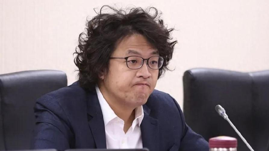 万万没想到！台独顽固分子沈伯洋这么快就怂了！“台独”顽固分子沈伯洋这怂