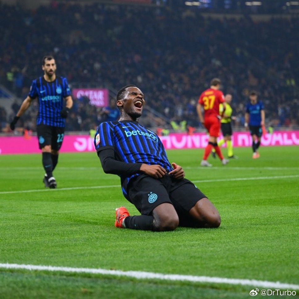 齐沃：今天我们只有图拉姆和皮奥-埃斯波西托两个前锋能上场博尼还没有从对阵热那亚